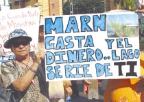 Protesta ante MARN  Av. Aragua